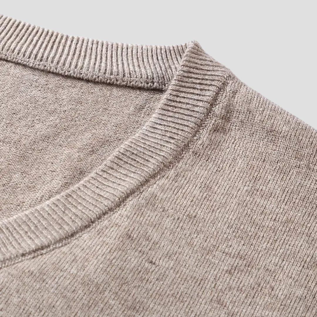 Sylvester | Sleeveless V-Neck Jumper