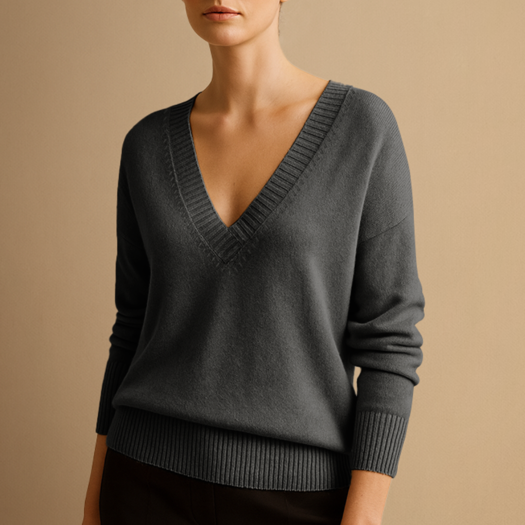 Clara | V-Neck Jumper