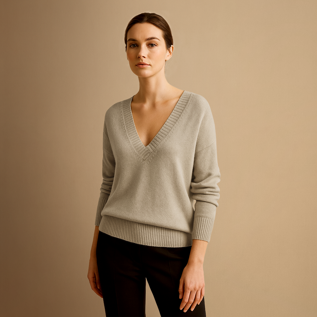 Clara | V-Neck Jumper