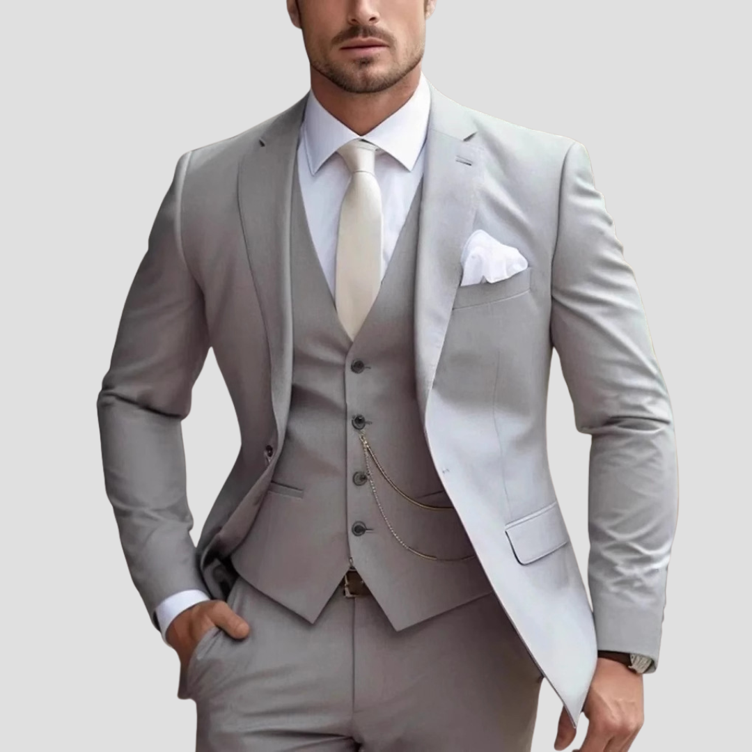 Fenwick | Slim Fit Three Piece Suit