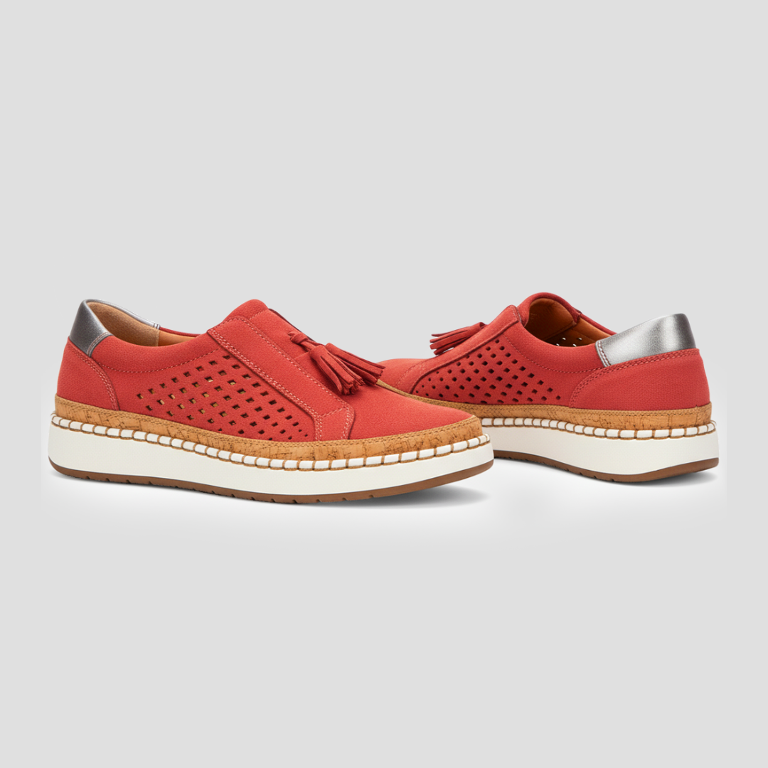 Zelda | Tassel Slip-On Flats