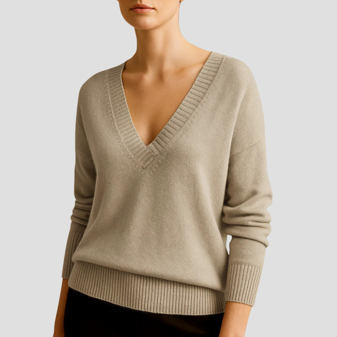 Clara | V-Neck Jumper